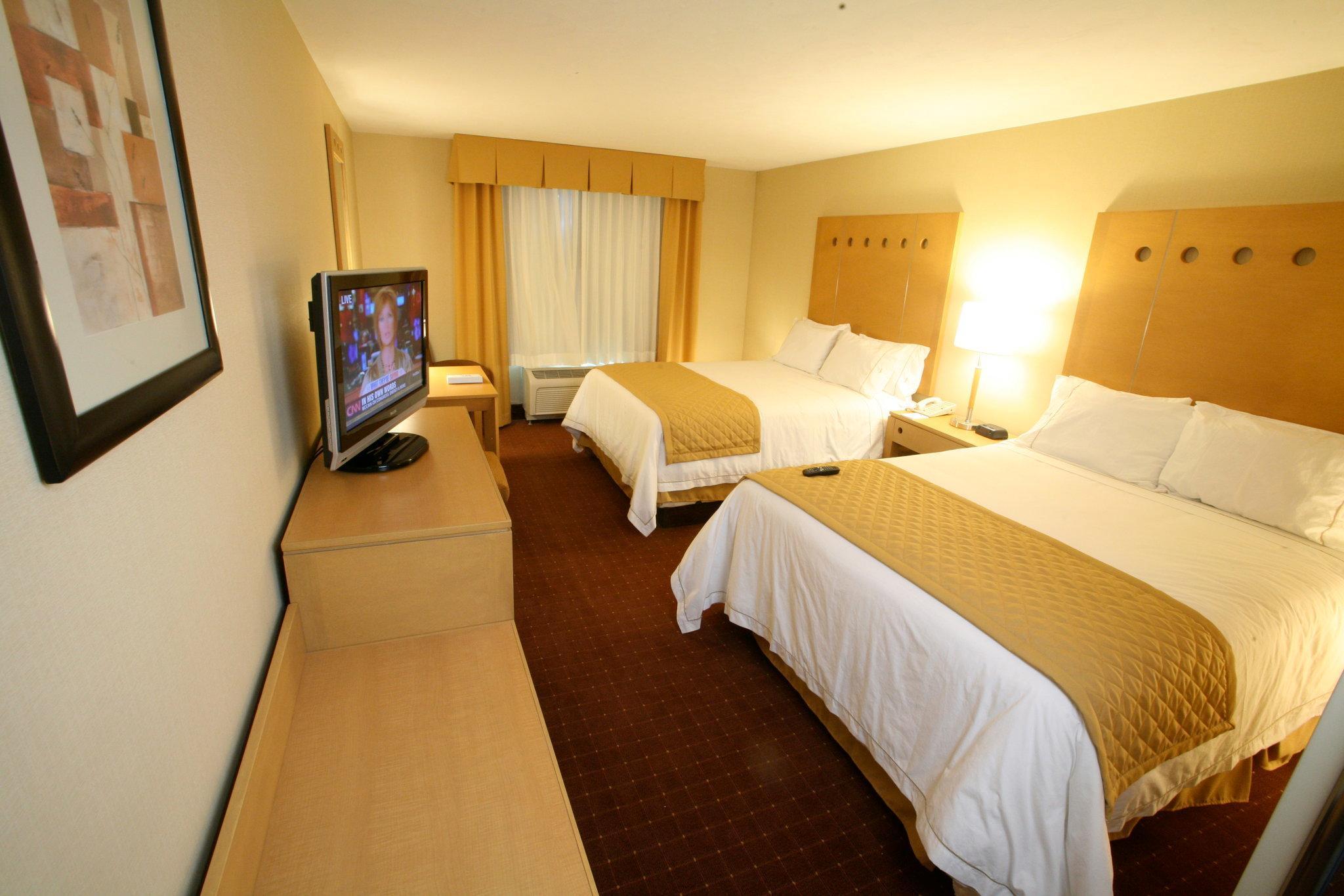 Holiday Inn Express Saltillo Zona Aeropuerto By Ihg Экстерьер фото