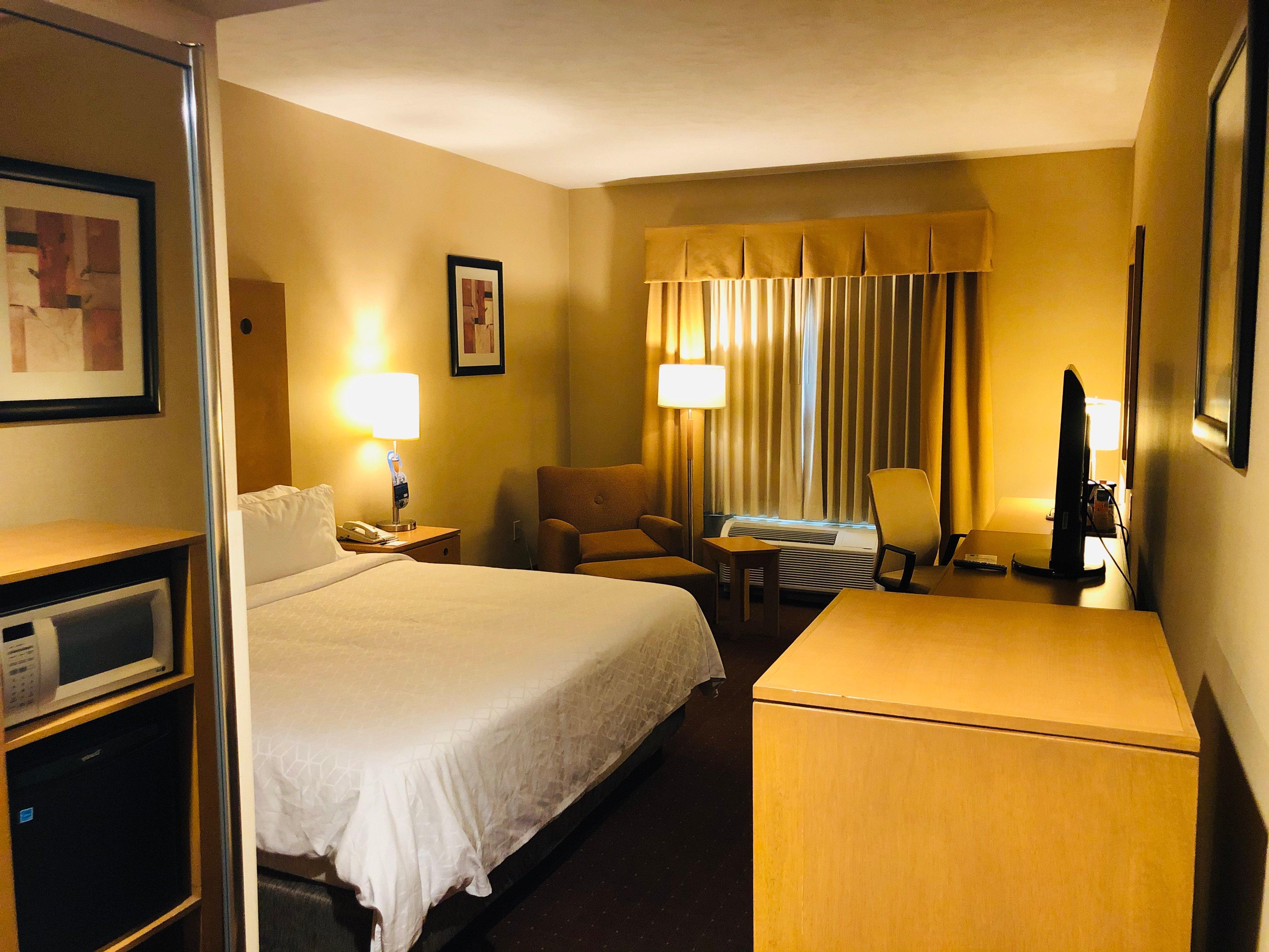 Holiday Inn Express Saltillo Zona Aeropuerto By Ihg Экстерьер фото
